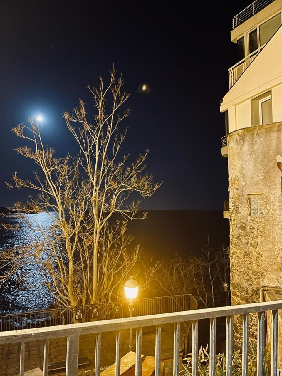 Villa La Finestra Sul Mare à Aci Castello Extérieur photo